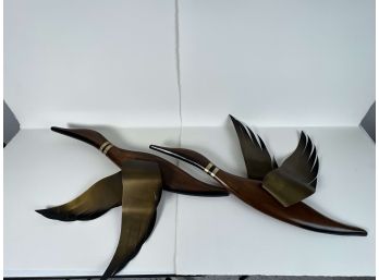 Pair Of Wood And Brass Duck Wall Hangings - 13 Bc