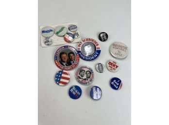 Pinback Buttons - Political Clinton Schroeder Dixy Maggie Reagan Munro