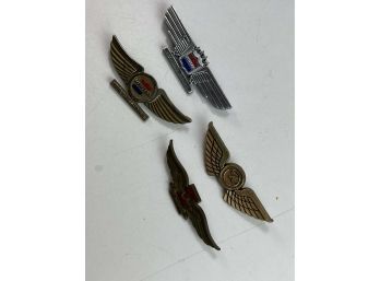4 X Vintage Plastic Pilots Wings Pins