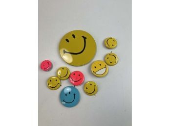 Pinback Buttons - Vintage Smiley Faces