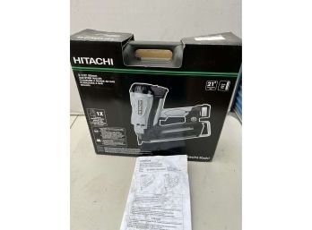 Hitachi 3 1/2' Cordless Gas Strip Nailer NR90GR2