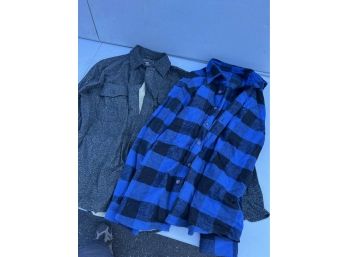 Pair Of Men's Shirts - Freedom Foundry And Northern Expedition - M
