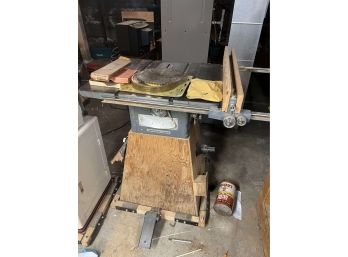 Vintage Rockwell / Delta Table Saw With Cast Iron Table