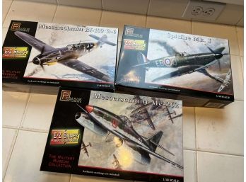 7- 3 X Pegasus Hobbies Model Airplanes - Messerschmitt, Spitfire