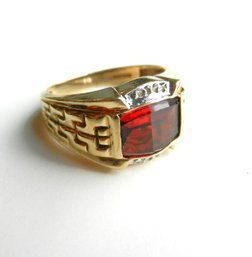 Vintage 10KP DASON Ring With Garnet Stone  (DP24)