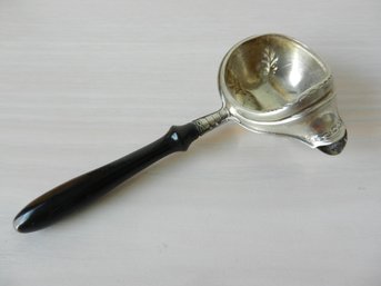 Antique Victorian Silverplate Infant Invalid Feeding Spoon With Internal Strainer   (D15)