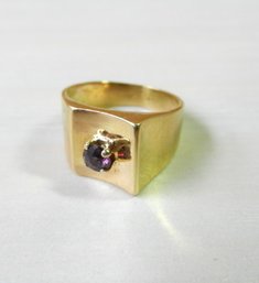 Vintage 18k Gold Ring With Ruby Stone  (DP12)