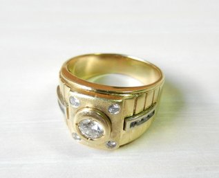 Vintage 14k Gold Ring With Large Central Diamond 0.5 Carat And Other Diamonds  (DP18)