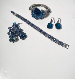 Blue Rhinestone Bracelets And Brooch