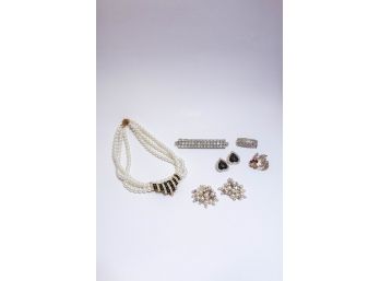 Vintage Jewelry Items