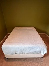 7. Plush Gel Memory Foam Queen Bed Mattress & Boxspring W/ Legs