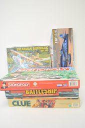 Board Games And Miniatures - Monopoly, Battleship, Clue, Etc.