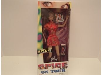 1998 Galoob Toys Inc. Spice Girls On Tour Ginger Spice