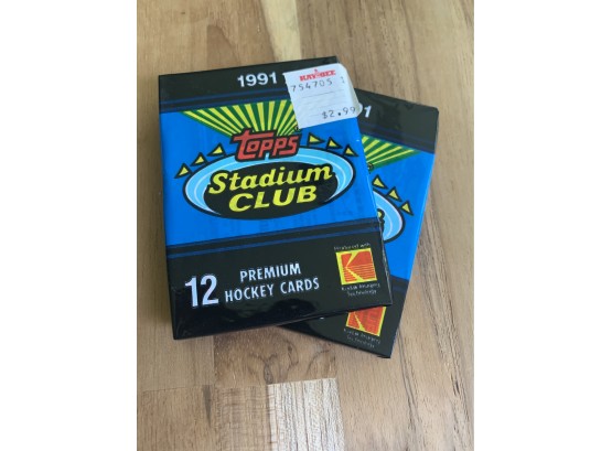 2 PACKS 1991 STADIUM CLUB HOCKEY CARDS