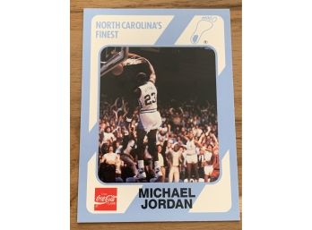 1989 COLLEGIATE COLLECTION MICHAEL JORDAN NORTH CAROLINA FINEST ROOKIE CARD