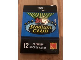 1991 TOPPS STADIUM CLUB HOCKEY CARDS PACK