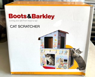 Cat House With Scratch Pad - Assemble Yourself
