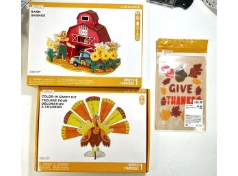 Lot Of 2 Thanksgiving Craft Kits & 1 Window Gels