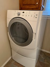 Maytag Electric Dryer With Drawer Stand