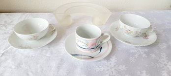 ANTIQUE AND VINTAGE TABLE SET