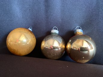 Gold And Silver Shiny Brite Bulbs