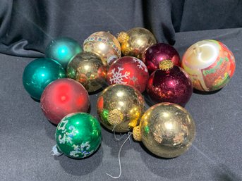 13 Miscellaneous Christmas Bulbs