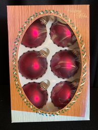 Box Of Four Shiny Hot Pink Ornaments Christmas By Crabs 3.5 In
