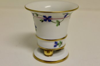 Herend Small Vase On Gold Feet
