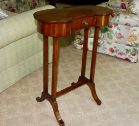 18th Century English Kidney Shaped Sewing Table