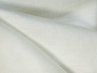 42 Yards Beautiful Holland And Sherry  White Linen (16G)