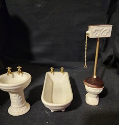 Vintage Dollhouse Detailed Porcelain Bathroom