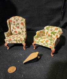 Dollhouse Living Room Chairs And Fireplace Stoker