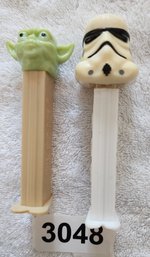 SET OF 2 VINTAGE STAR WARS PEZ DISPENSERS GREAT CONDITION