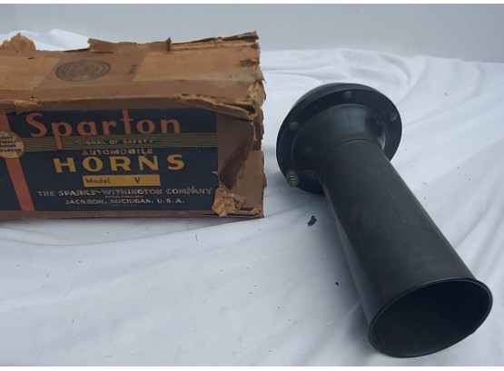 Antique Horn
