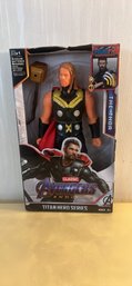 Thor Classic Avengers Endgame Titan Hero Series