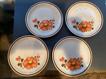 Vintage Set Of 4 Plates Valencia Pattern Japan Retro Floral Speckled Stoneware