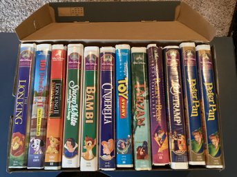 12 Walt Disney VHS Tapes