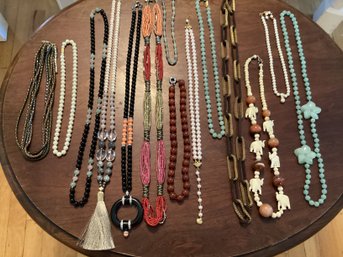 Group Lot Of 14 Necklaces
