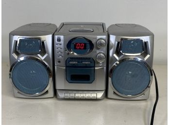 Radio With Speakers