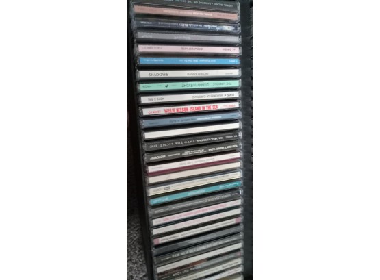 HUGE LOT OF CD IN A LASER LINE CASE ALL KINDS