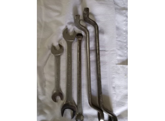 5 WILLIAMS WRENCHES  VINTAGE
