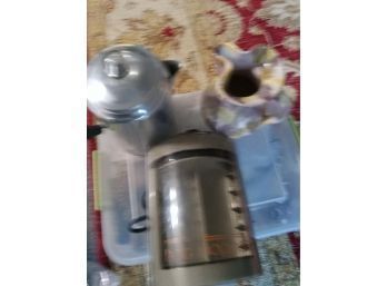 Williamsburg Vase  -hotdogger Elecytric And Aluminium Coffee Kettle