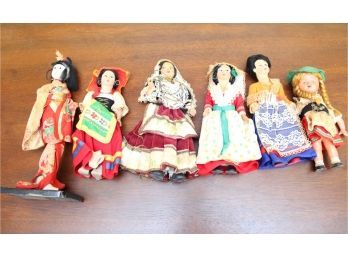 Collections Of 6 Vintage Dolls