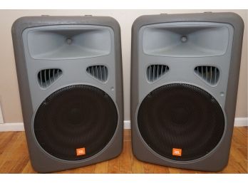 Pair Of  Original Powered JBL Eons Speakers