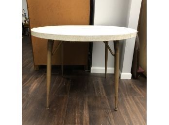 Retro Mid Mod Howell Co. Round Formica And Metal Kitchen Table