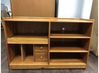 Mid-Century Modern Pompanoosuc Mills Wood Stereo Record Entertainment Cabinet Or Sideboard