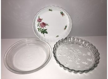 Pie Baking Dish Plate Trio - Christineholm, Pyrex & Oven Proof