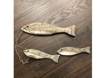 Rustic Wooden 3 Fish Hanging Wall Decor