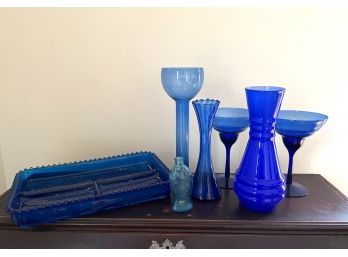 LR/ Oh So Pretty Assorted Blue Glass Bundle