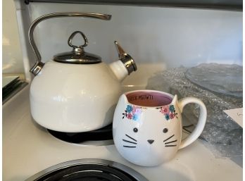 K/ White Metal Teapot & White Kitty Cat Mug